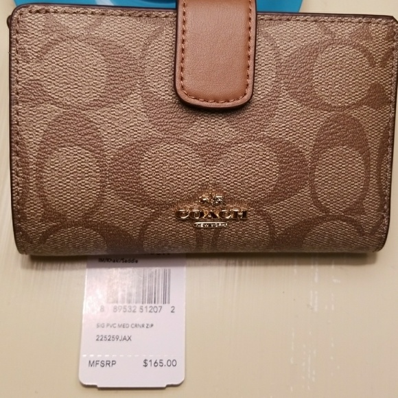 Coach Handbags - 💥FLASH SALE💥NWT COACH WALLET
